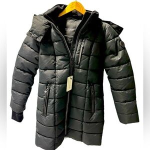 Black women’s coat